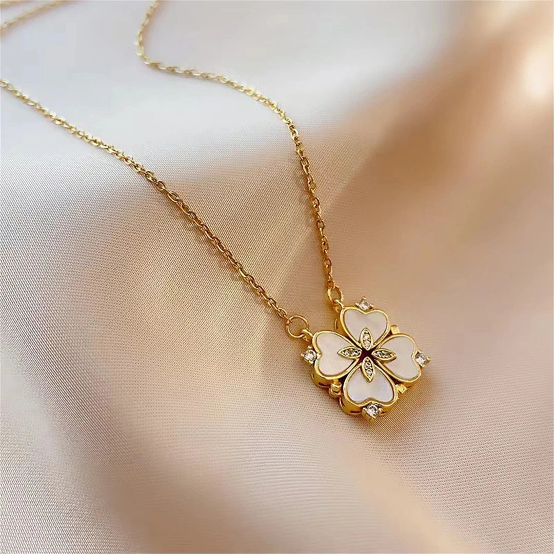 Magnetic Necklace | LuckyCharm 2 in 1 – One Touch, One Transformation, A Thousand Emotions!